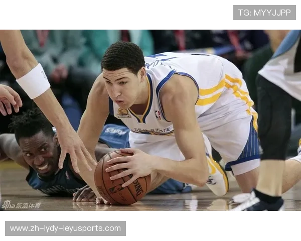 新浪NBA手机客户端提供哪些功能